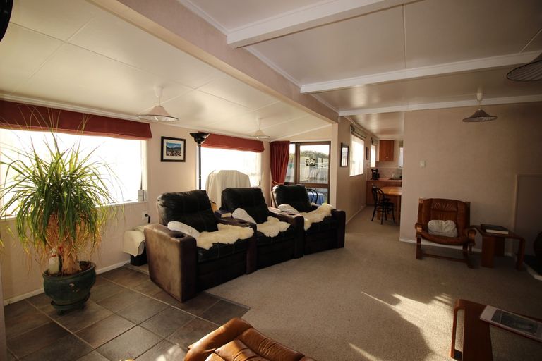 Photo of property in 8 Totara Peak Crescent, Omarama, 9412