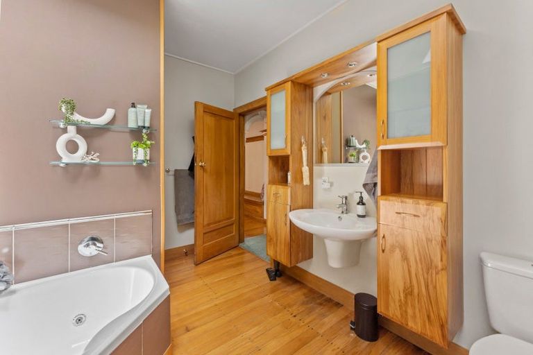 Photo of property in 1/33 Puriri Street, Woburn, Lower Hutt, 5010