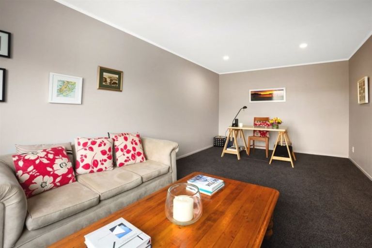 Photo of property in 141 Weggery Drive, Waikanae Beach, Waikanae, 5036