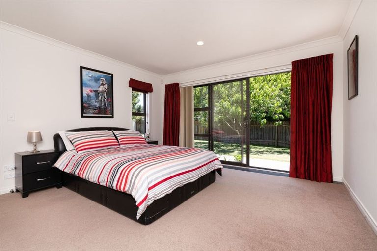 Photo of property in 177 Mazengarb Road, Paraparaumu, 5032