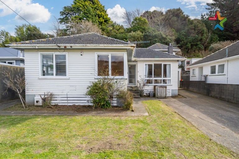 Photo of property in 153 Wellington Road, Wainuiomata, Lower Hutt, 5014