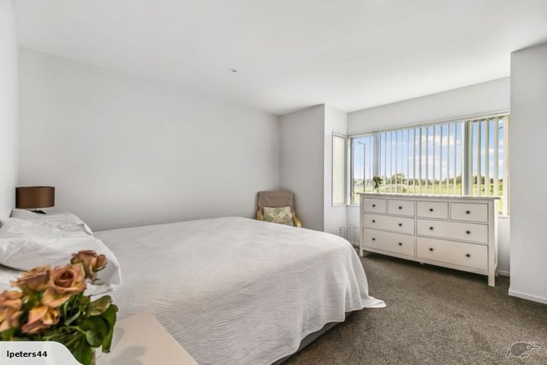 Photo of property in 90 Arion Road, Takanini, 2112