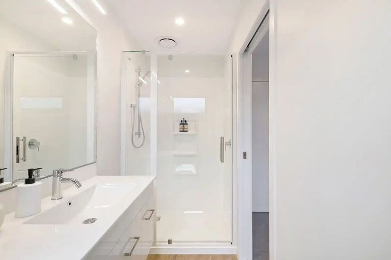 Photo of property in 50 Muster Road, Jacks Point, 9371