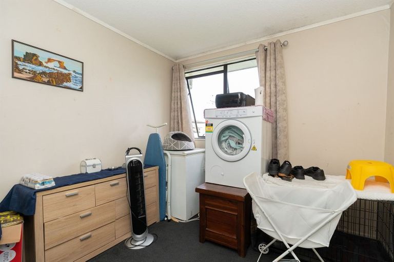 Photo of property in 133d Avalon Drive, Nawton, Hamilton, 3200