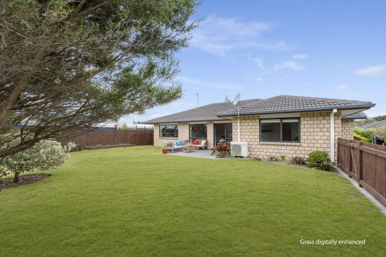 Photo of property in 19 Palm Springs Boulevard, Papamoa Beach, Papamoa, 3118