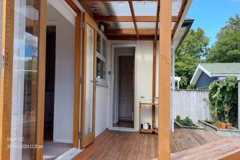 Photo of property in 568 Ruahine Street, Hokowhitu, Palmerston North, 4410
