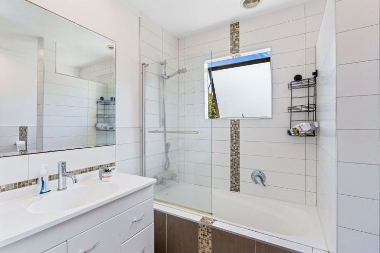 Photo of property in 62 Atkinson Avenue, Otaki Beach, Otaki, 5512