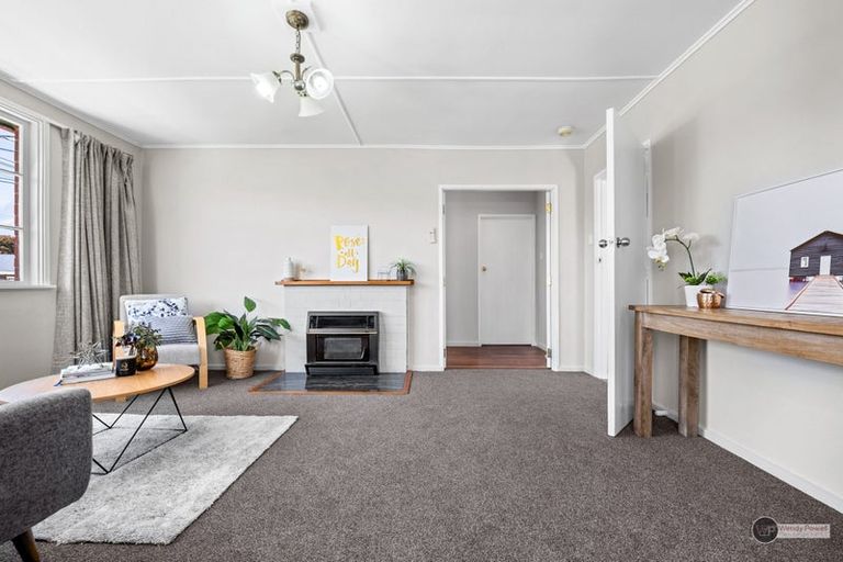 Photo of property in 32 Cottle Street, Avalon, Lower Hutt, 5011