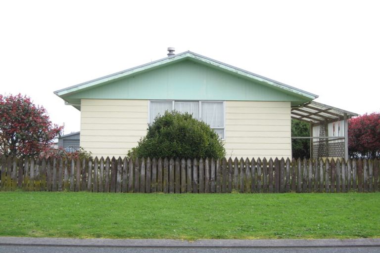 Photo of property in 91 Ranfurly Street, Waitara, 4320