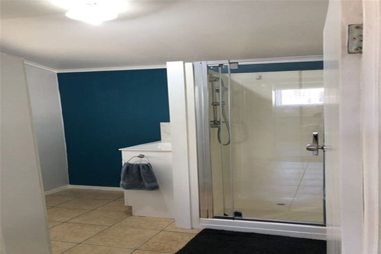 Photo of property in 115 Hakanoa Street, Huntly, 3700