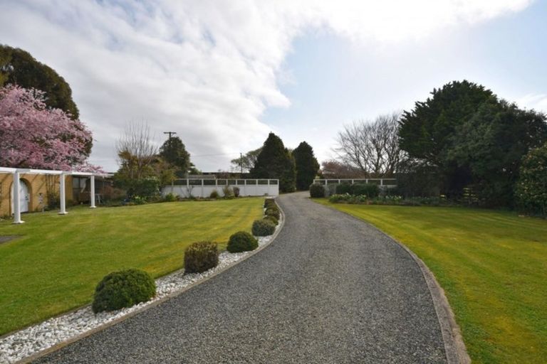 Photo of property in 699 Ryal Bush Wallacetown Road, Wallacetown, Invercargill, 9874