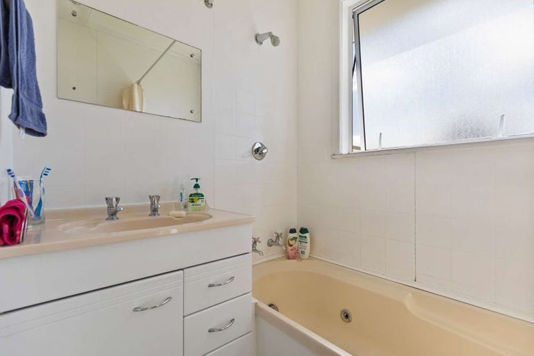 Photo of property in 47 Carlyle Street, Leamington, Cambridge, 3432