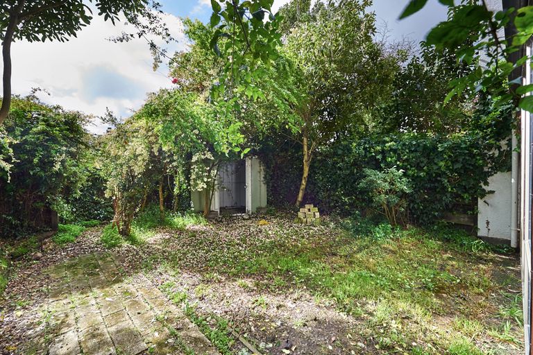 Photo of property in 4/341 College Street, West End, Palmerston North, 4410