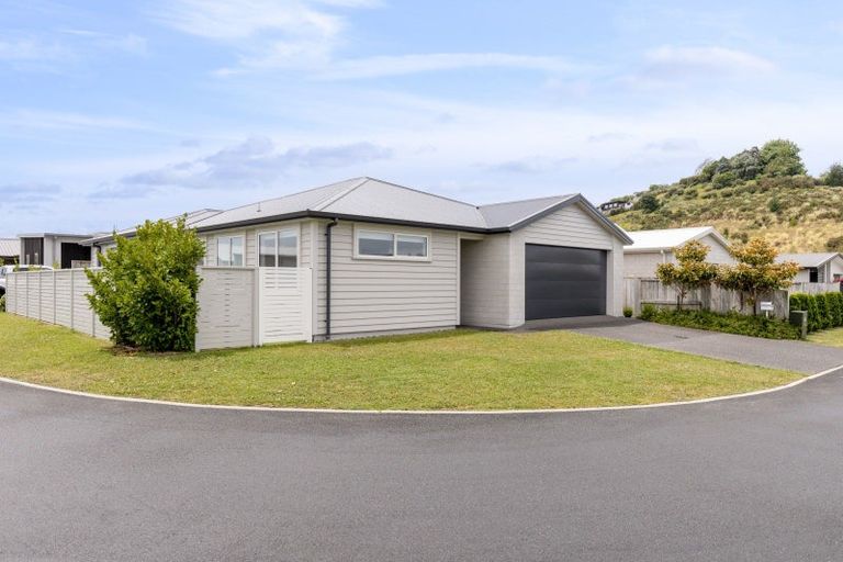 Photo of property in 45 Saint Pauls Drive, Brookfield, Tauranga, 3110