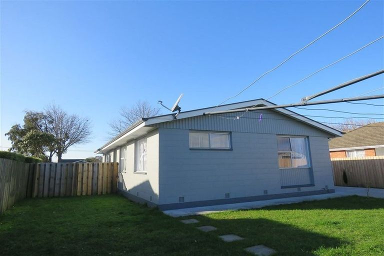 Photo of property in 421 Harewood Road, Harewood, Christchurch, 8051