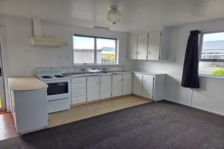 Photo of property in 17 Dalgety Street, Saint Kilda, Dunedin, 9012