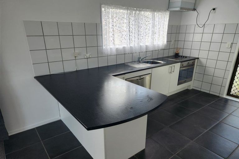 Photo of property in 5/6 Maru Road, Takanini, 2112