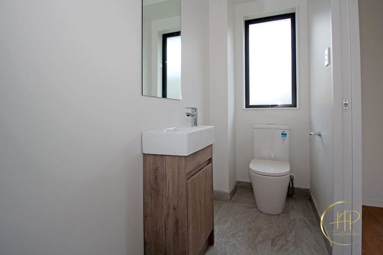 Photo of property in 27c Swaffield Road, Papatoetoe, Auckland, 2025