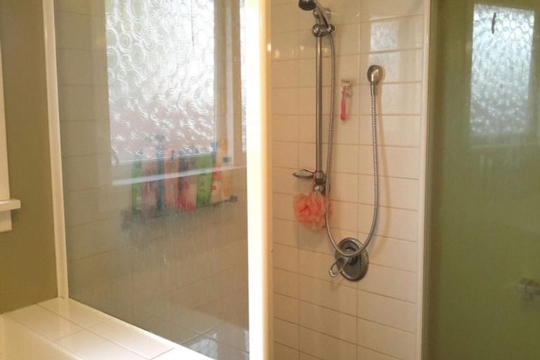 Photo of property in 16 Shearer Avenue, Papanui, Christchurch, 8052