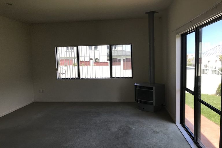 Photo of property in 22 Jordan Street, Island Bay, Wellington, 6023