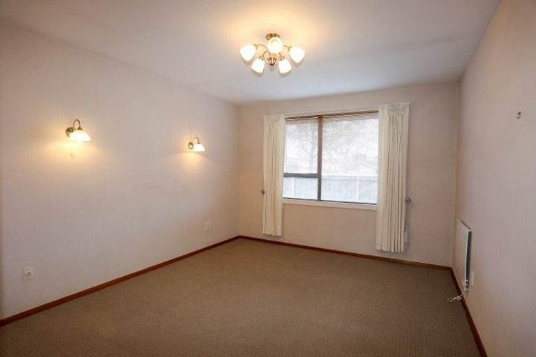 Photo of property in 1/28 Lyndon Street, Riccarton, Christchurch, 8041