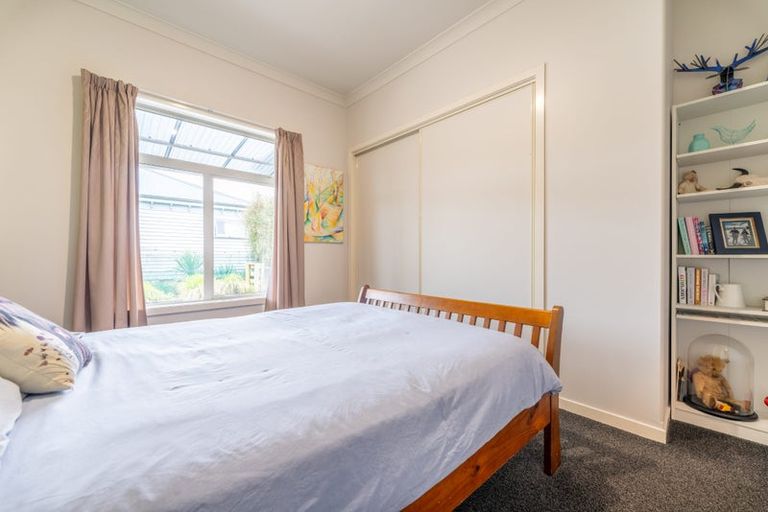 Photo of property in 77 Mckenzie Street, Geraldine, 7930