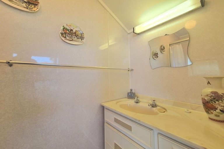 Photo of property in 36 Seabury Avenue, Foxton Beach, Foxton, 4815