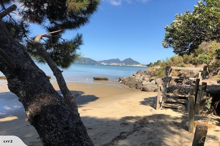 Photo of property in 2 Kahukaka Road, One Tree Point, 0118