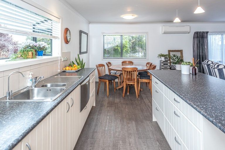 Photo of property in 21 Tawhero Street, Gonville, Whanganui, 4501