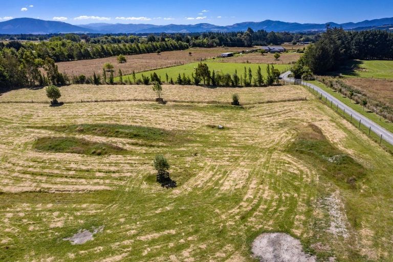 Photo of property in 145a Loburn Whiterock Road, Loburn, Rangiora, 7472