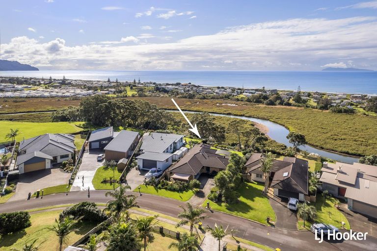 Photo of property in 155 Koutunui Road, Athenree, Katikati, 3177