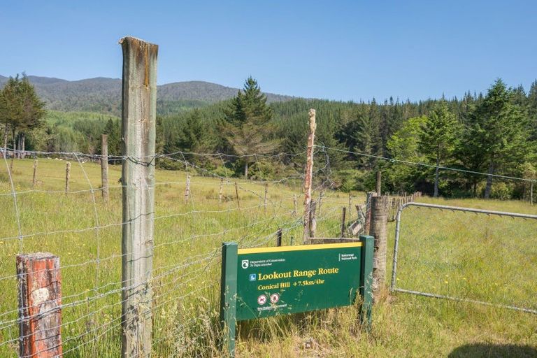 Photo of property in 1688 Tadmor-glenhope Road, Tapawera, Wakefield, 7096