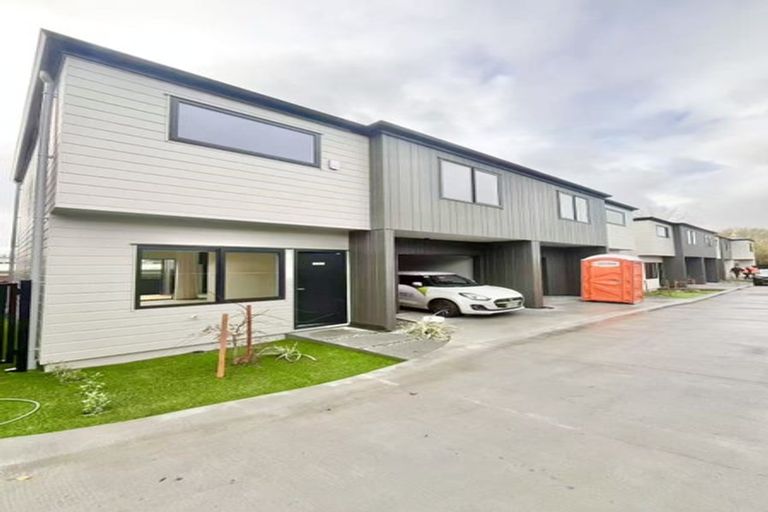 Photo of property in 4/29 Brandon Road, Glen Eden, Auckland, 0602