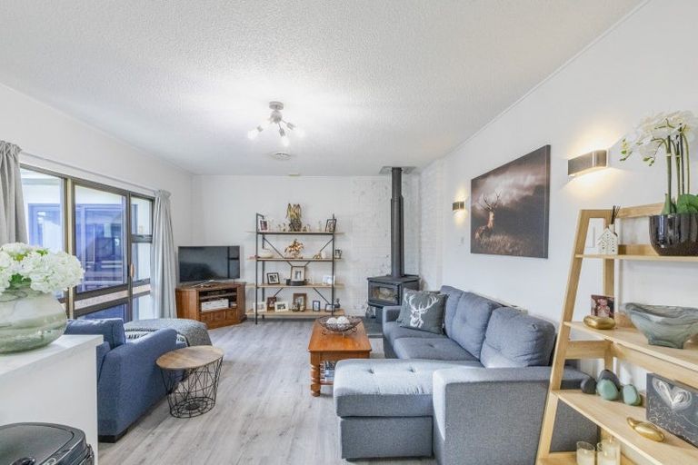 Photo of property in 9 Mount View Place, Waipukurau, 4200