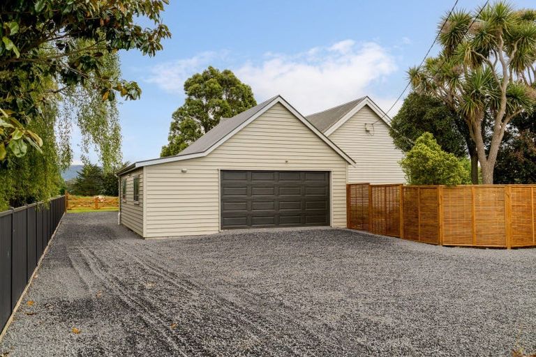 Photo of property in 1228 Centre Road, Henley, Outram, 9073