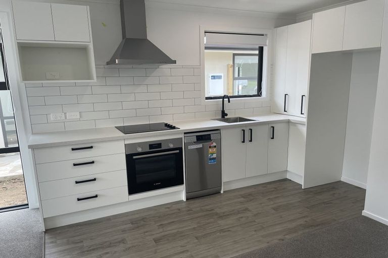 Photo of property in 2/6 Longwood Place, Harrowfield, Hamilton, 3210