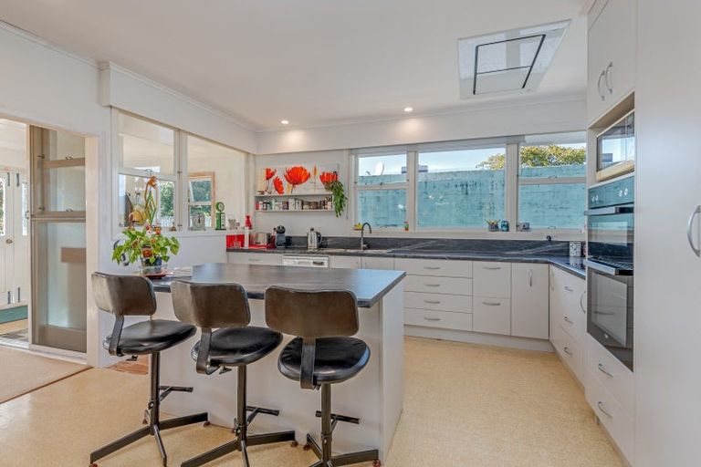 Photo of property in 40 Read Street, Levin, 5510