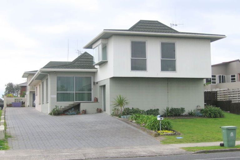 Photo of property in 1/45a Oceanbeach Road, Mount Maunganui, 3116