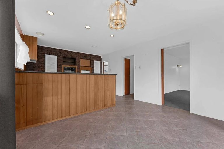 Photo of property in 20 Huber Street, Weymouth, Auckland, 2103