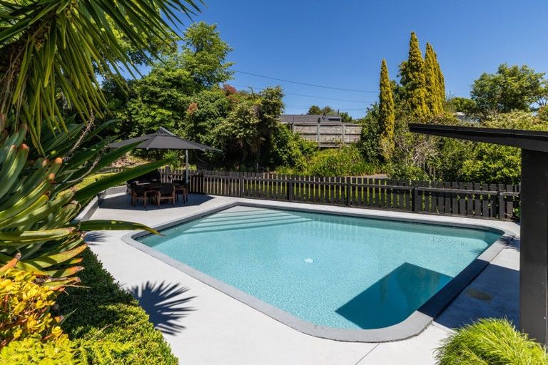 Photo of property in 31 Simla Avenue, Havelock North, 4130
