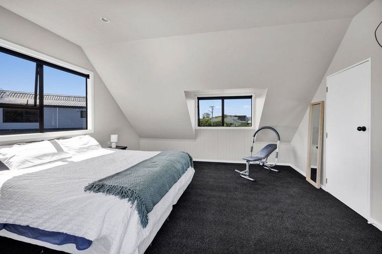 Photo of property in 9 County Drive, Hawera, 4610