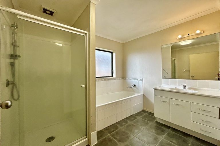 Photo of property in 144a Settlement Road, Papakura, 2110