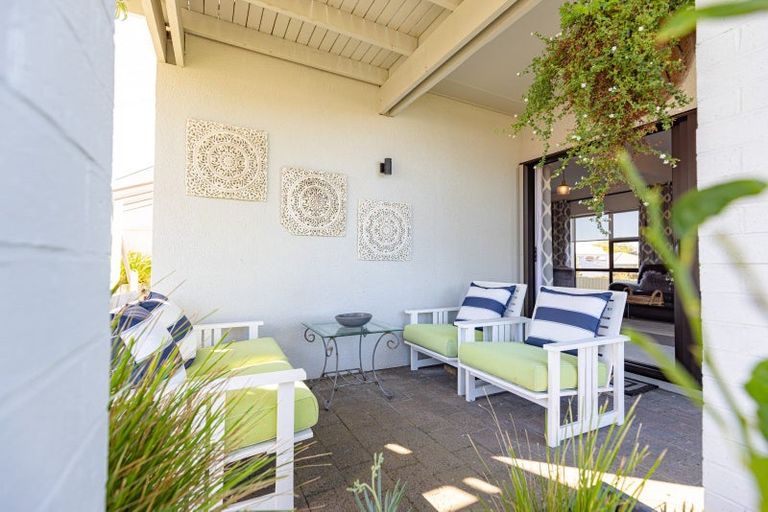 Photo of property in 5 Grey Street, College Estate, Whanganui, 4500