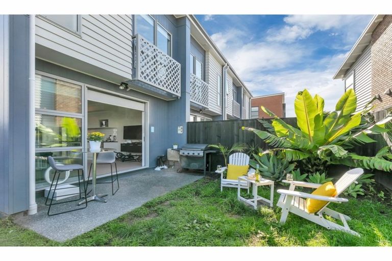 Photo of property in 24 Rangihina Road, Hobsonville, Auckland, 0616