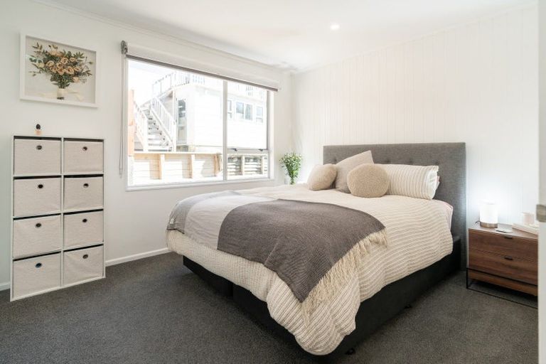 Photo of property in 19d Mahoe Street, Tawa, Wellington, 5028