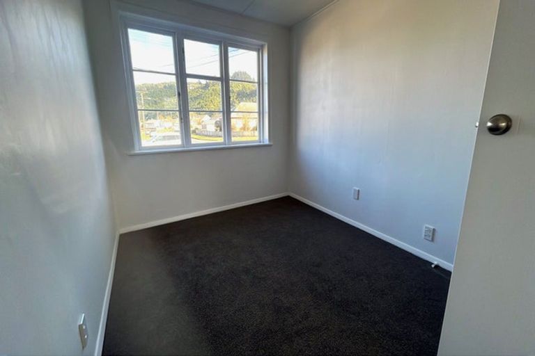 Photo of property in 110 Reynolds Street, Taita, Lower Hutt, 5011