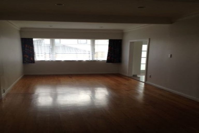 Photo of property in 57 Hayr Road, Three Kings, Auckland, 1042