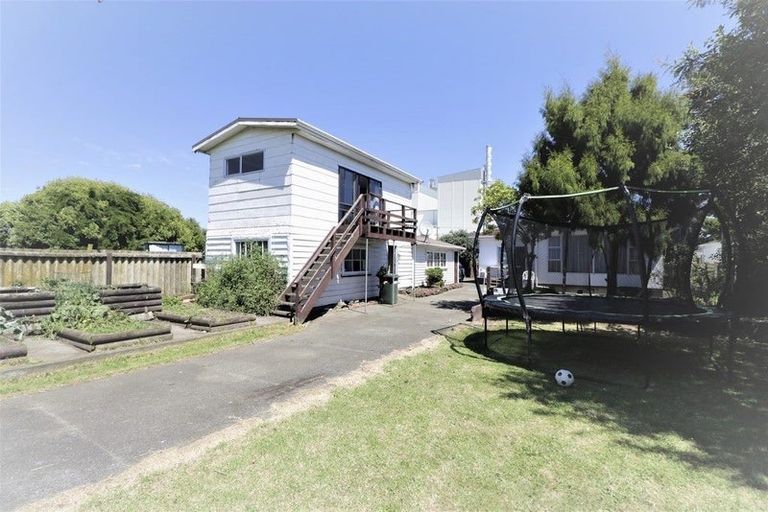 Photo of property in 250 Heads Road, Gonville, Whanganui, 4501