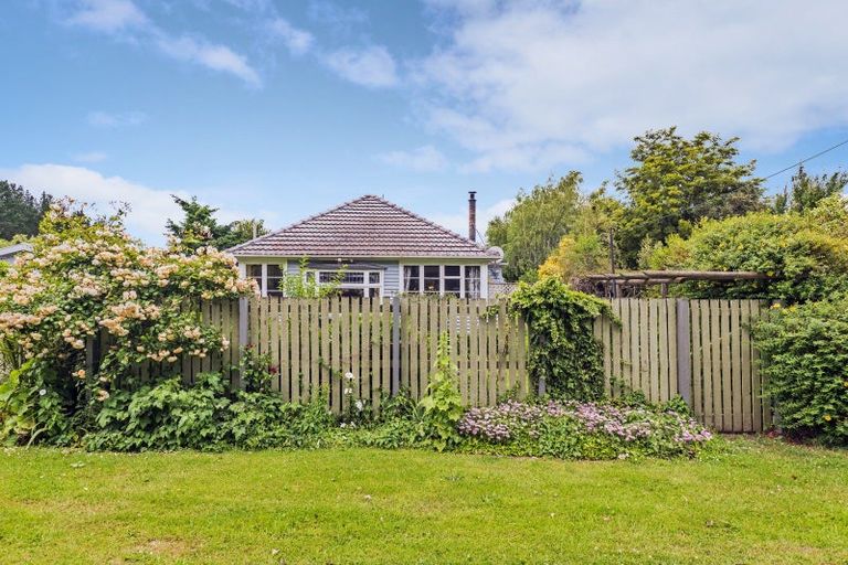 Photo of property in 14 Railway Road, Dunsandel, Leeston, 7682