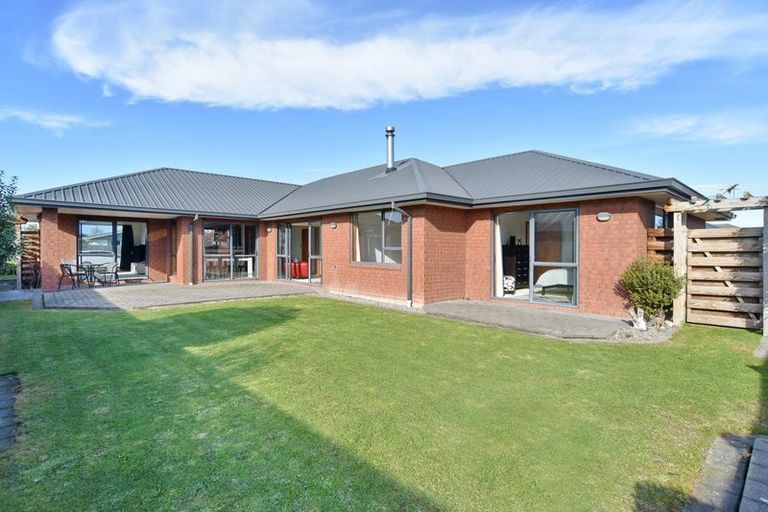 Photo of property in 15 Green Street, Rangiora, 7400